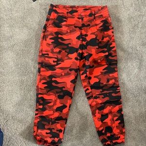 Red Camo women’s pants V.I.P.